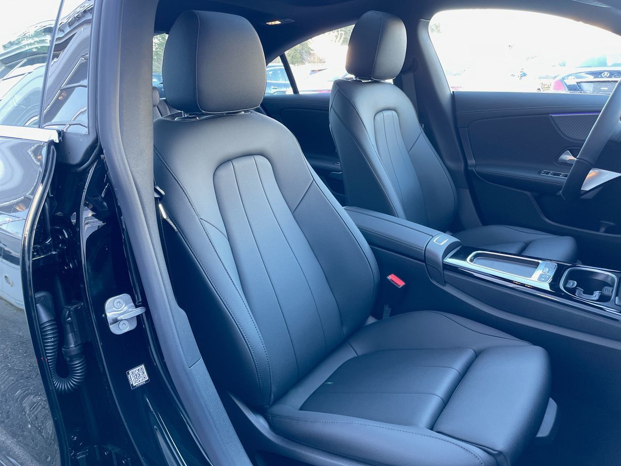 Mercedes-Benz CLA  2025 à Dollard-des-Ormeaux, Québec