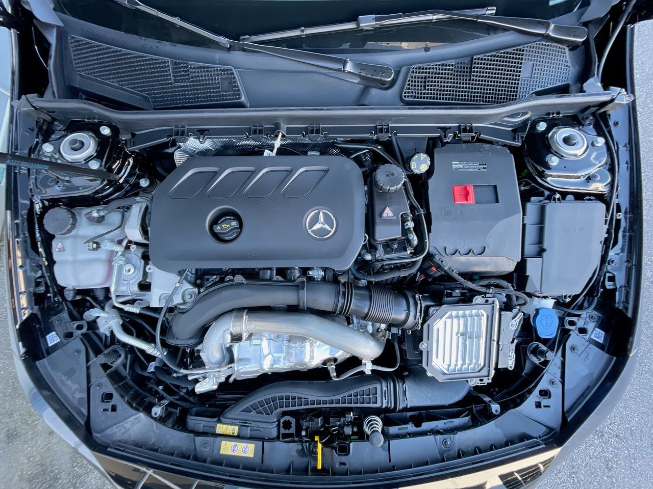 Mercedes-Benz CLA  2025 à Dollard-des-Ormeaux, Québec
