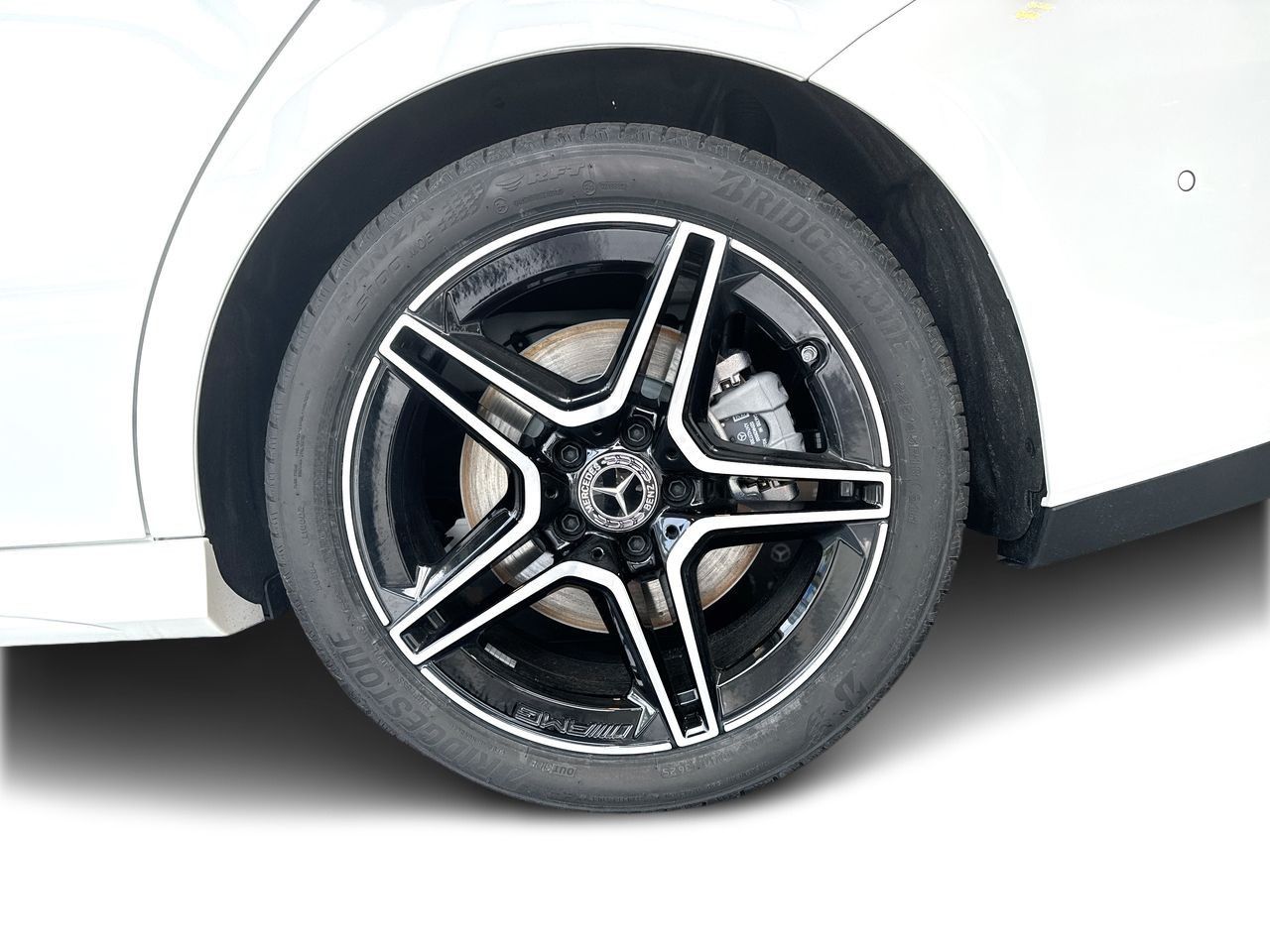 Mercedes-Benz CLA  2026