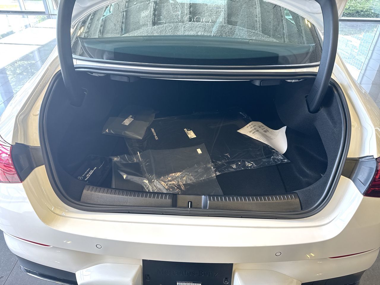 Mercedes-Benz CLA  2026
