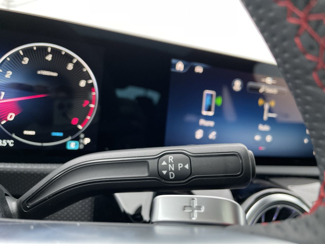 Mercedes-Benz CLA  2026