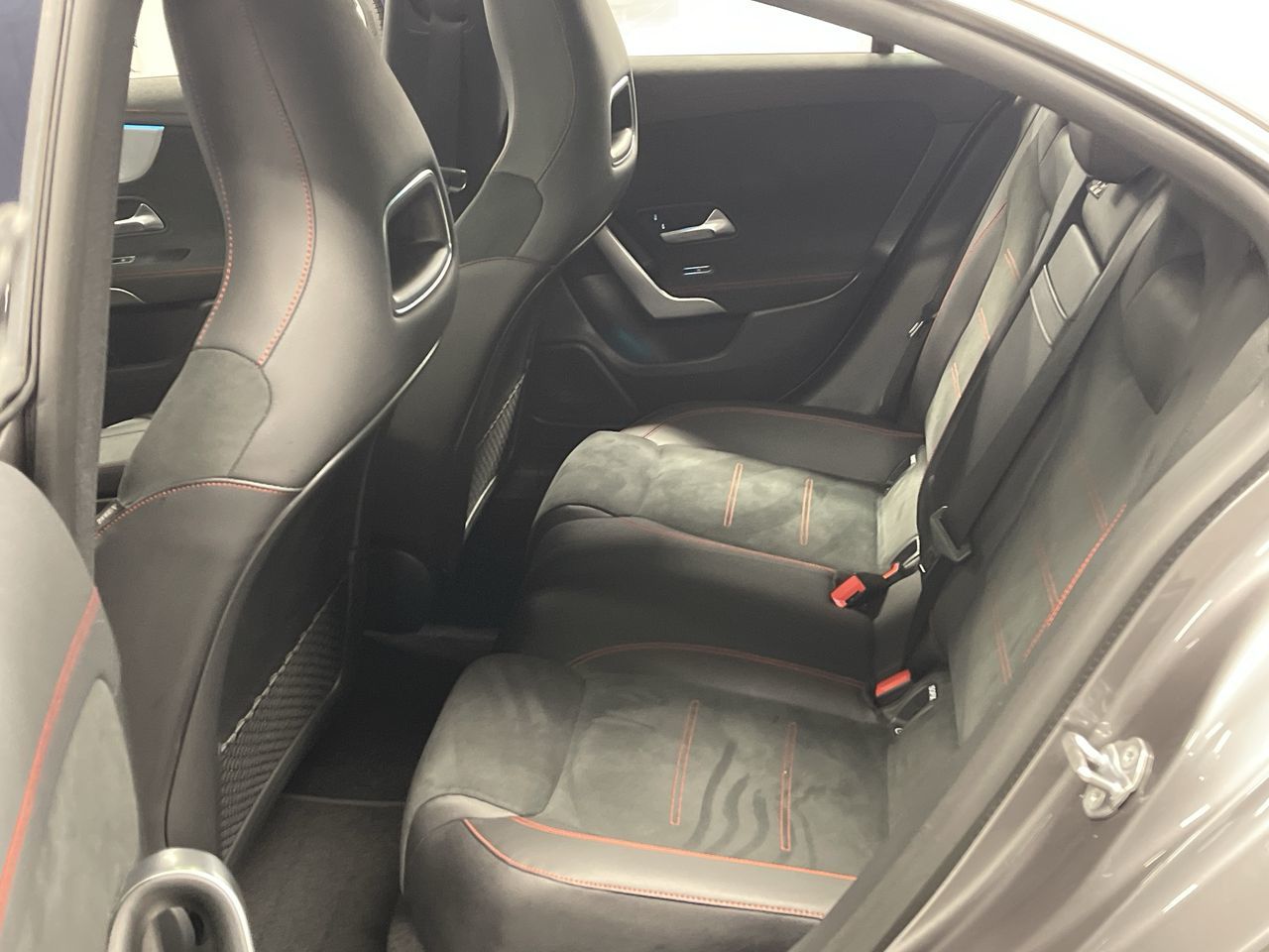 Mercedes-Benz CLA250  2020