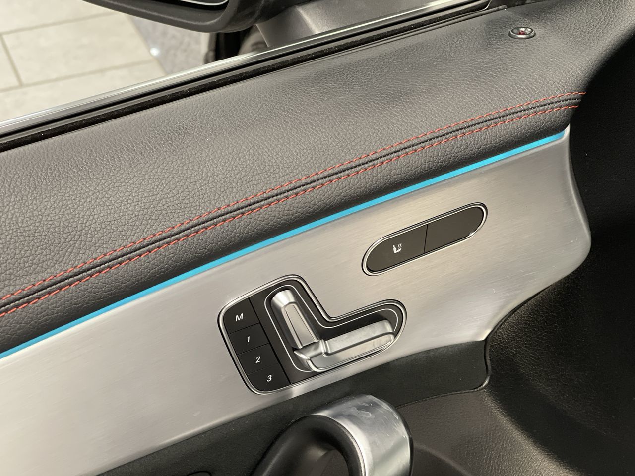 Mercedes-Benz CLA250  2020