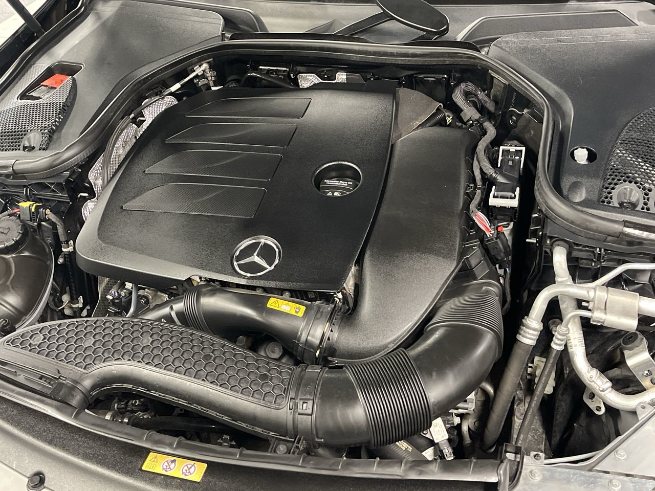2021 Mercedes-Benz E350 in Dollard-des-Ormeaux, Quebec