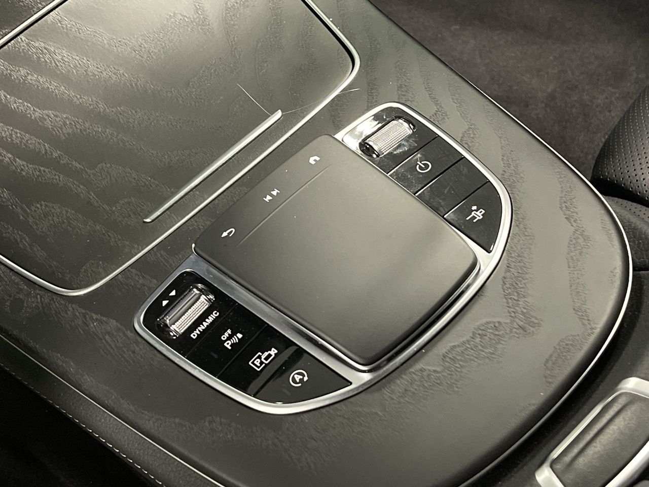 2023 Mercedes-Benz E450 in Dollard-des-Ormeaux, Quebec