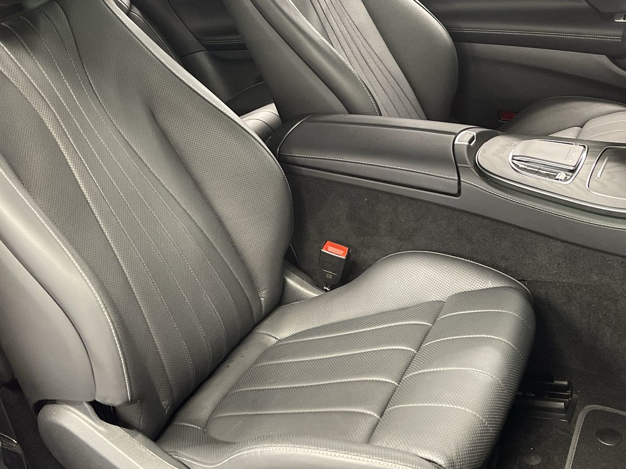 2023 Mercedes-Benz E450 in Dollard-des-Ormeaux, Quebec