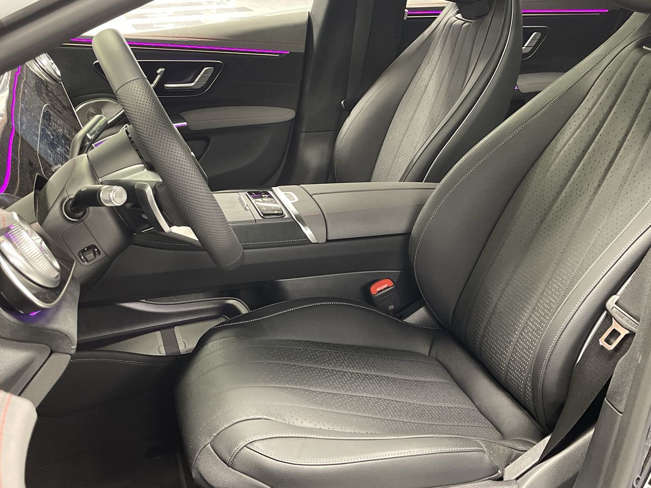 Mercedes-Benz EQS450  2023