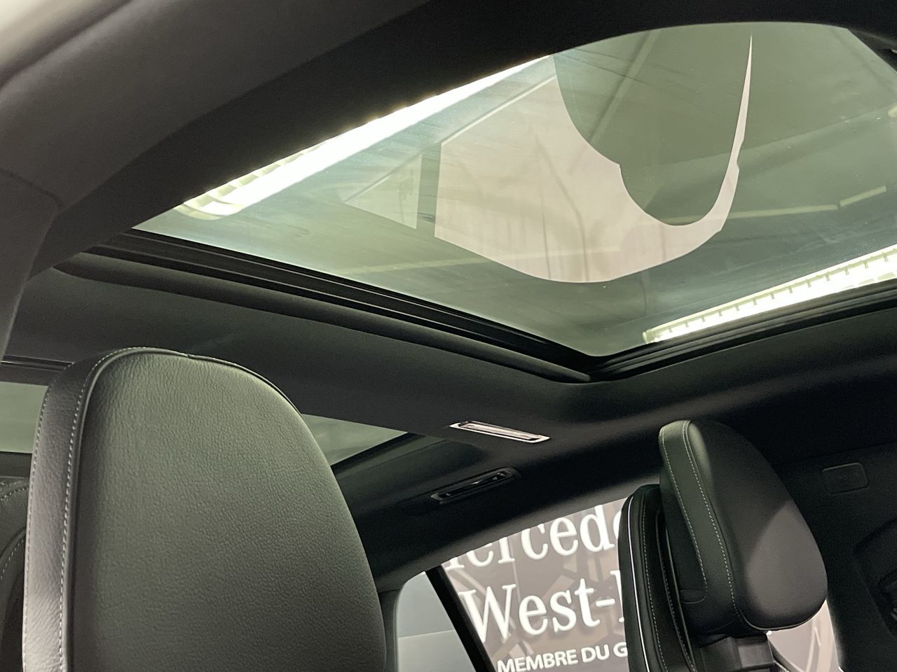 Mercedes-Benz EQS450  2023