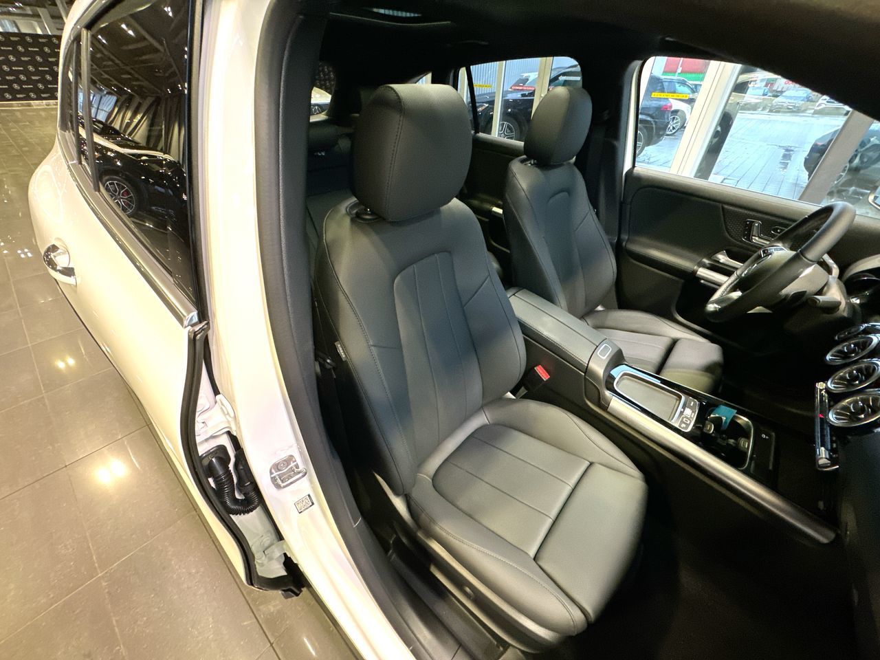 2025 Mercedes-Benz GLA in Dollard-des-Ormeaux, Quebec