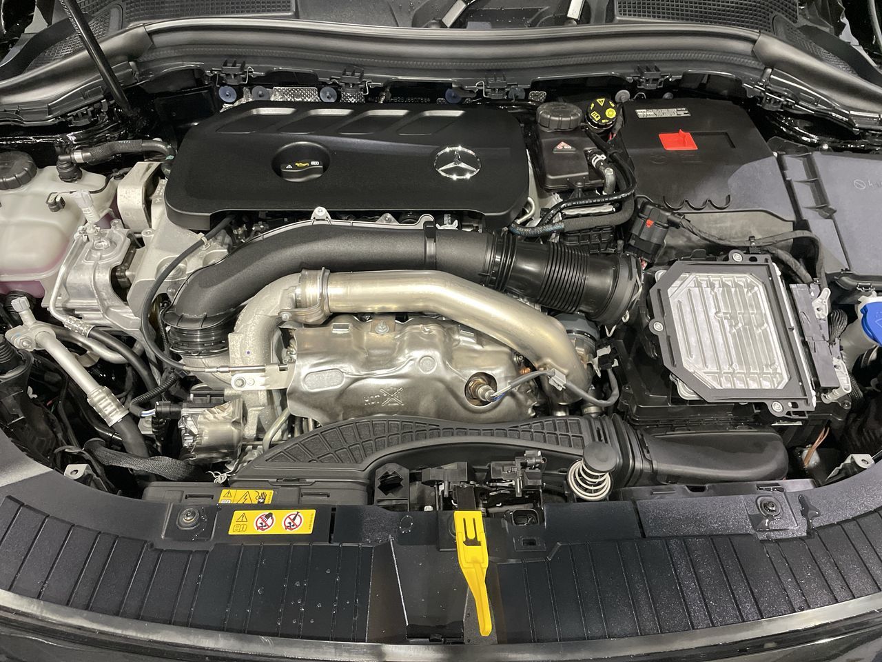 Mercedes-Benz GLA  2025