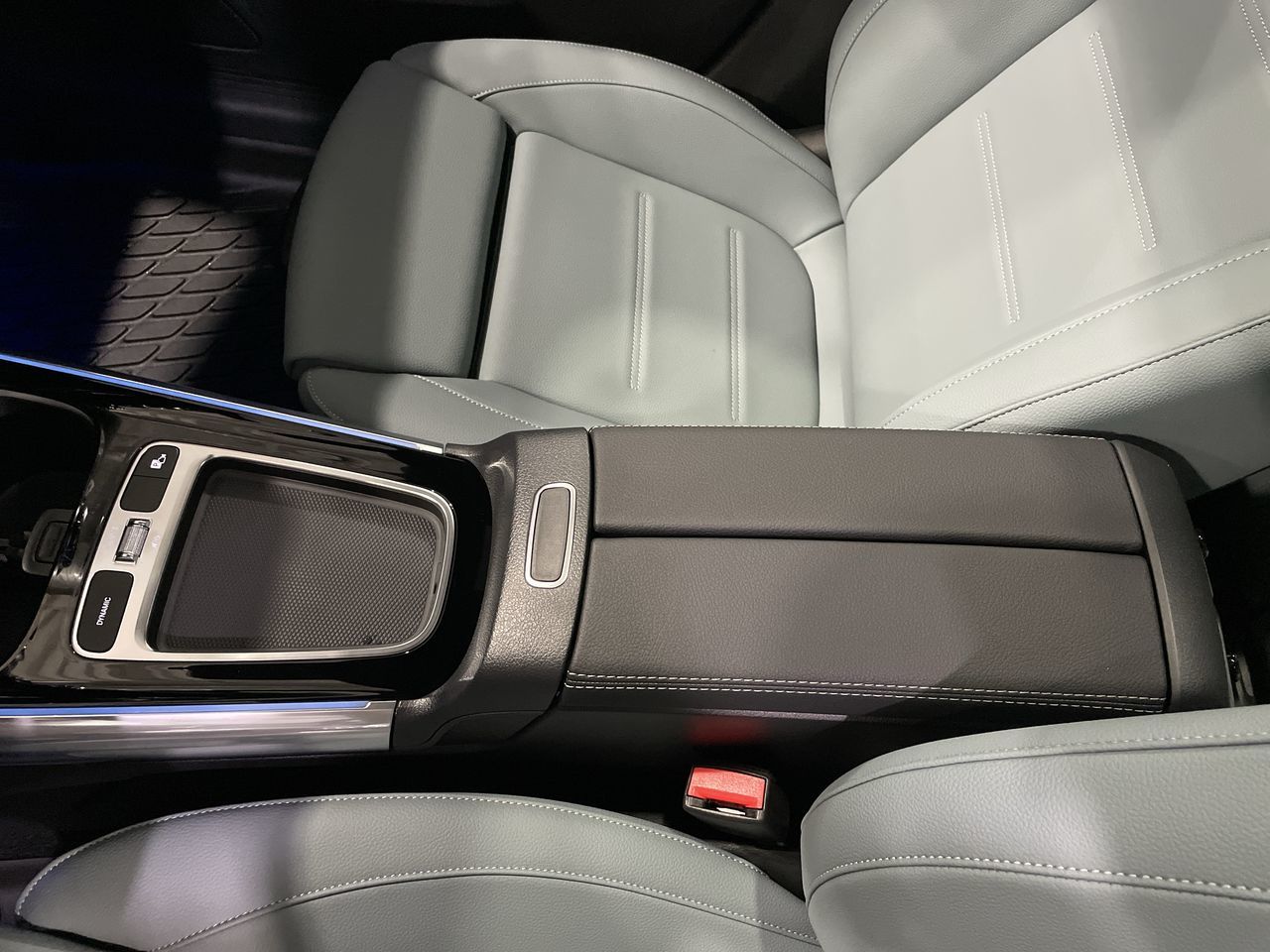 Mercedes-Benz GLA  2025