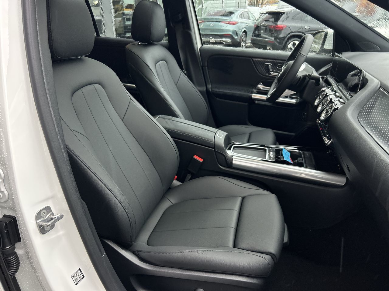 Mercedes-Benz GLA  2026