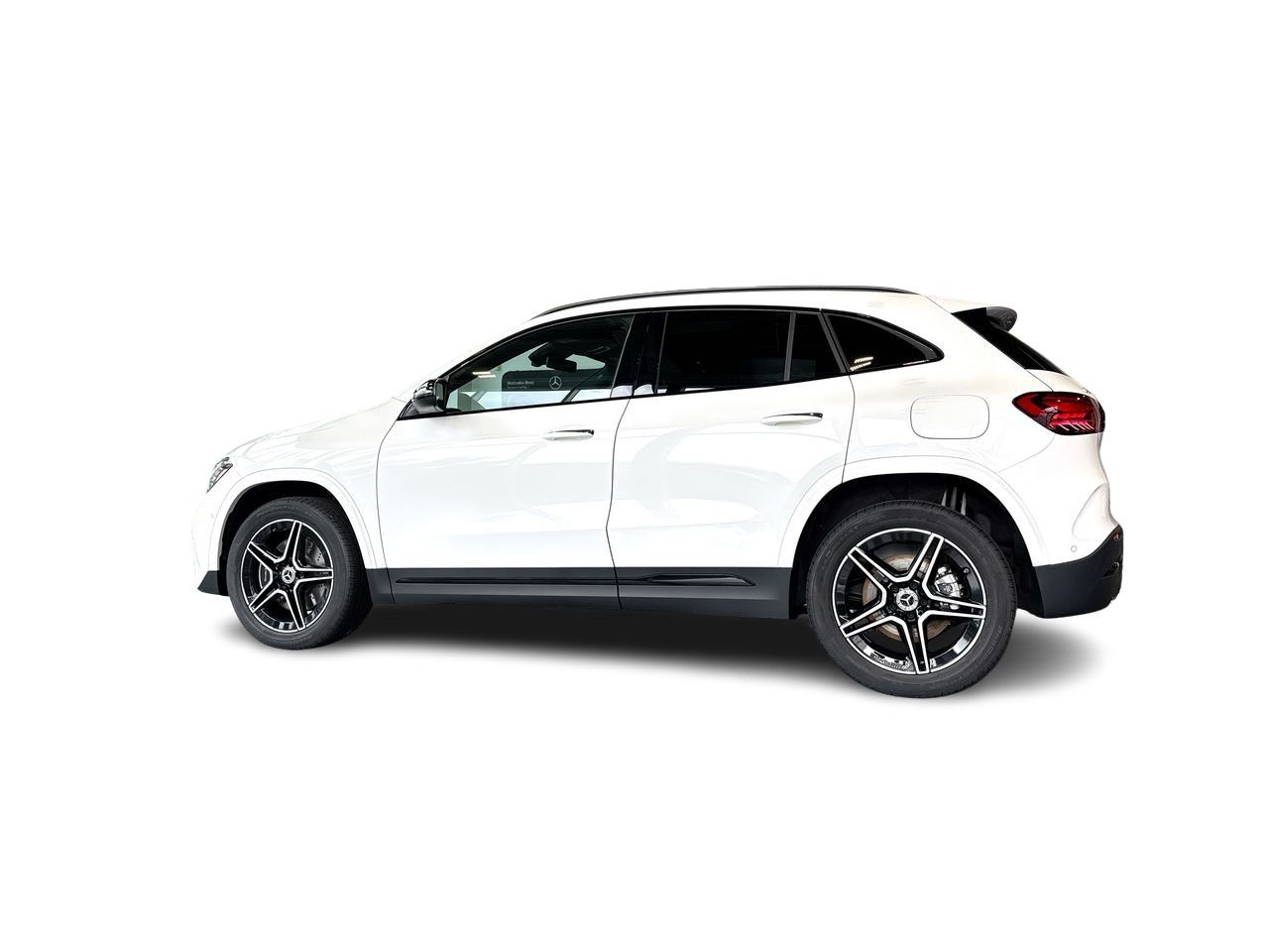 Mercedes-Benz GLA  2026