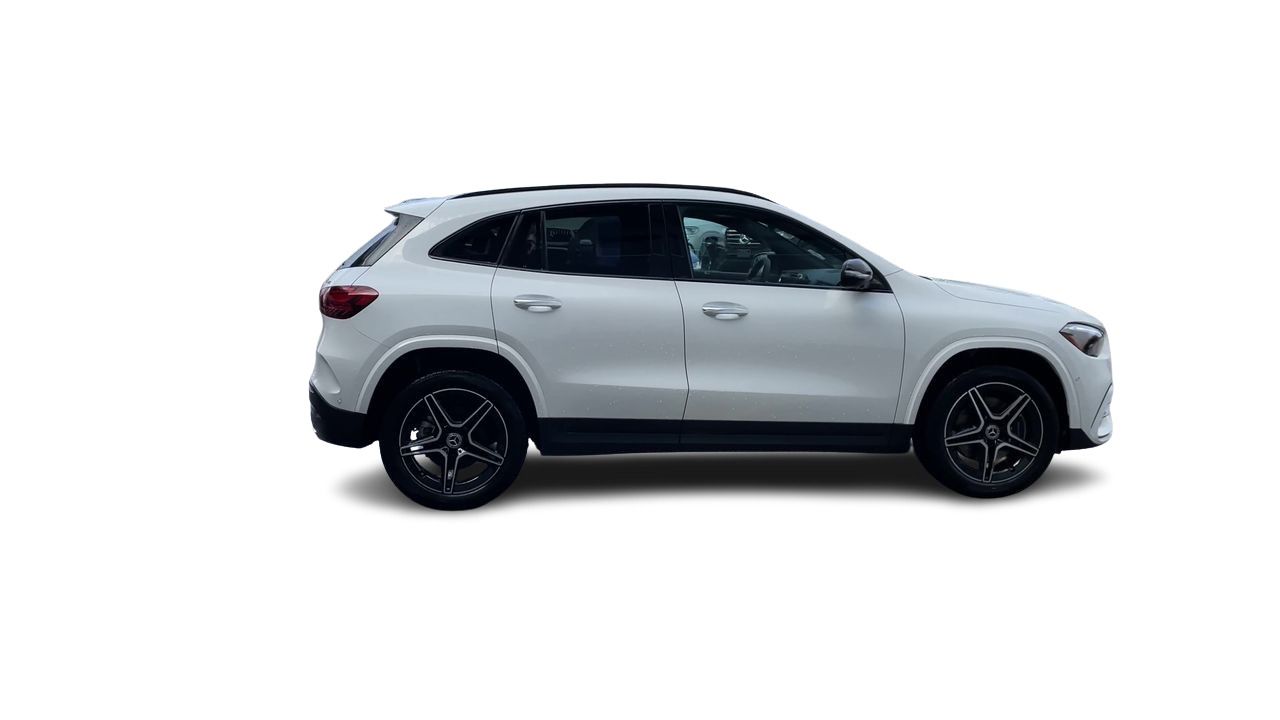 Mercedes-Benz GLA  2026