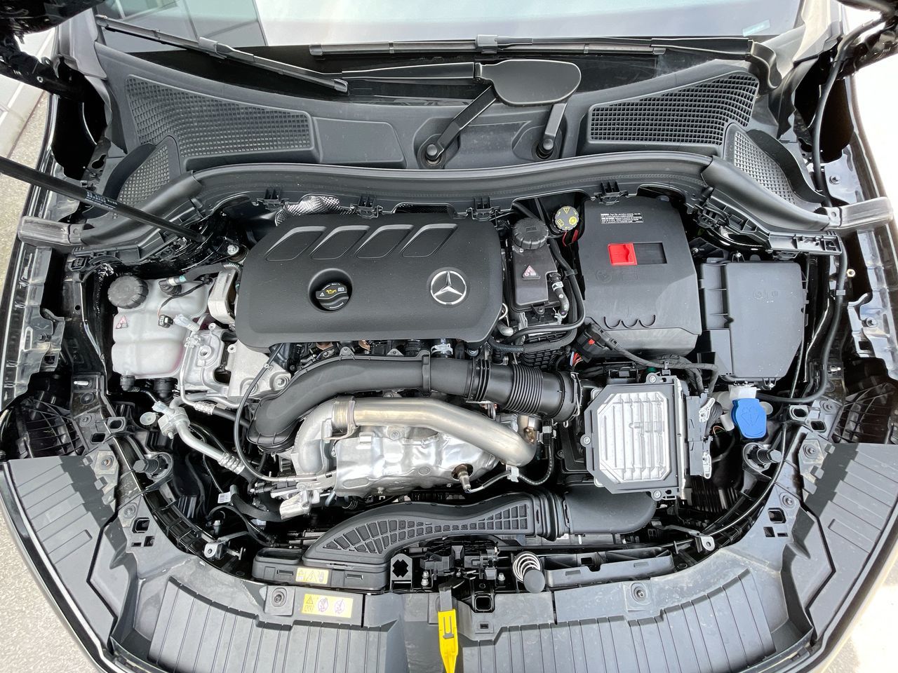 Mercedes-Benz GLA  2026