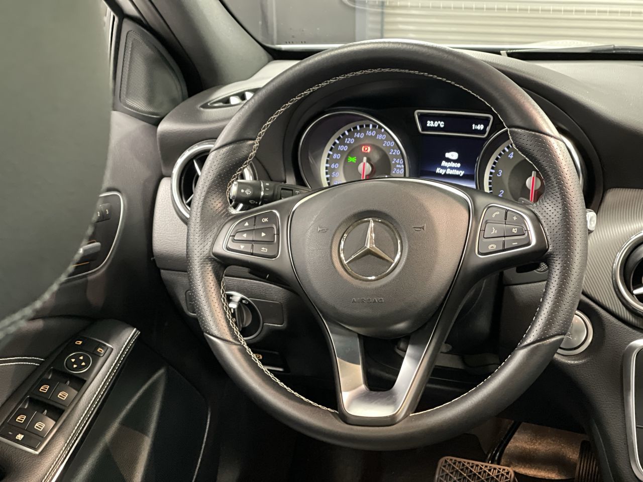 Mercedes-Benz GLA250  2016 à Dollard-des-Ormeaux, Québec