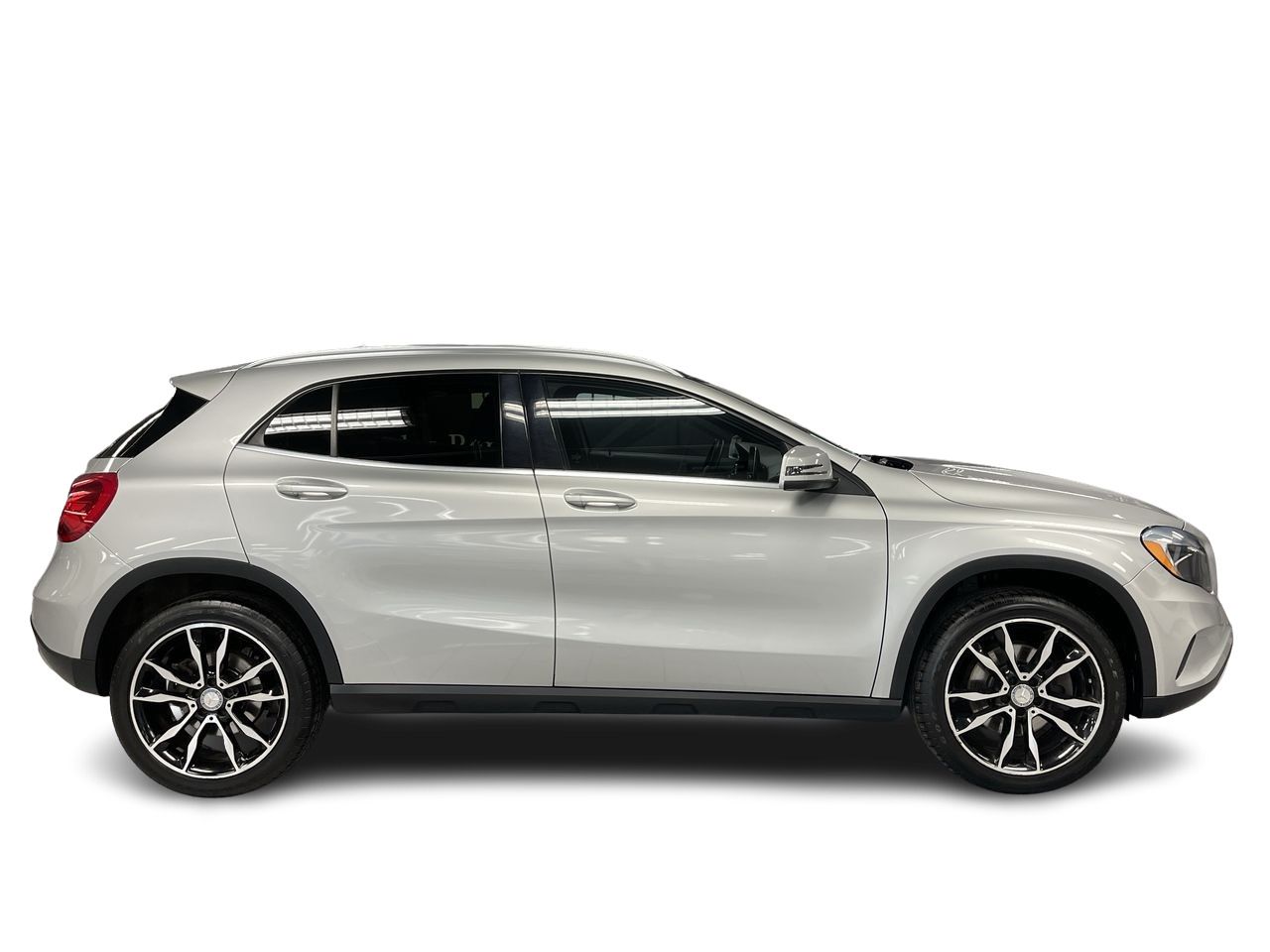 Mercedes-Benz GLA250  2016 à Dollard-des-Ormeaux, Québec