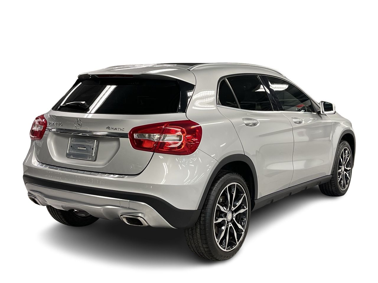 Mercedes-Benz GLA250  2016 à Dollard-des-Ormeaux, Québec