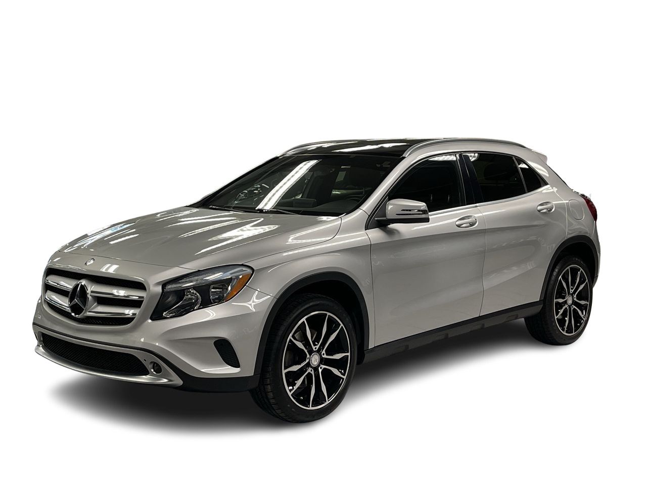 Mercedes-Benz GLA250  2016 à Dollard-des-Ormeaux, Québec