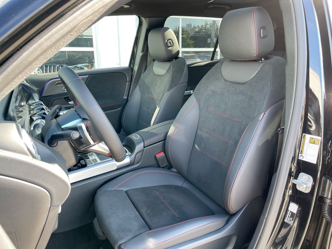 2026 Mercedes-Benz GLB in Dollard-des-Ormeaux, Quebec