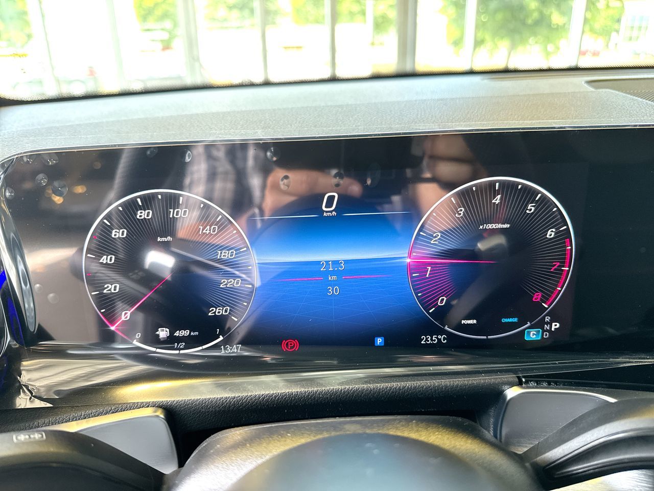 Mercedes-Benz GLB  2026