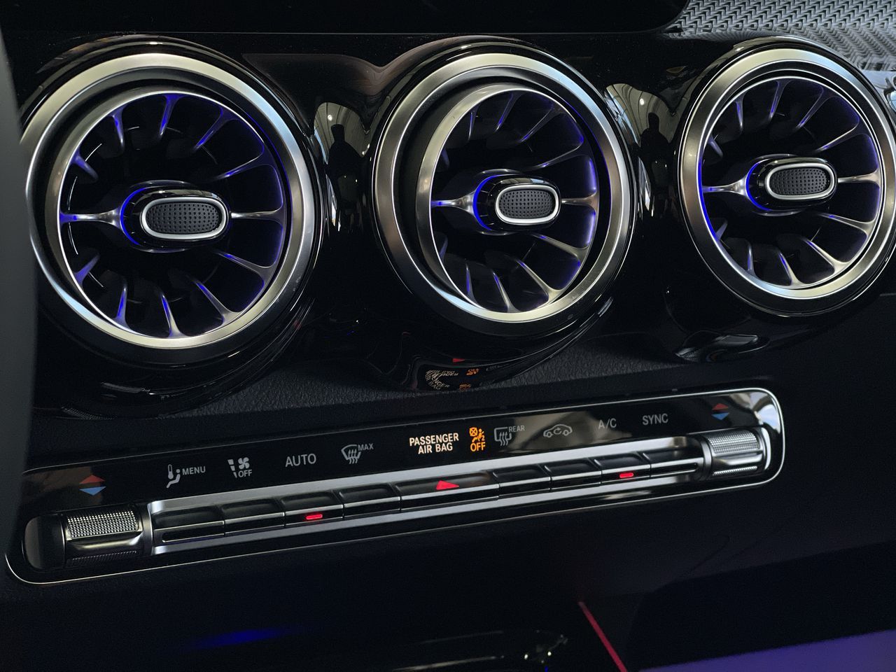 2022 Mercedes-Benz GLB250