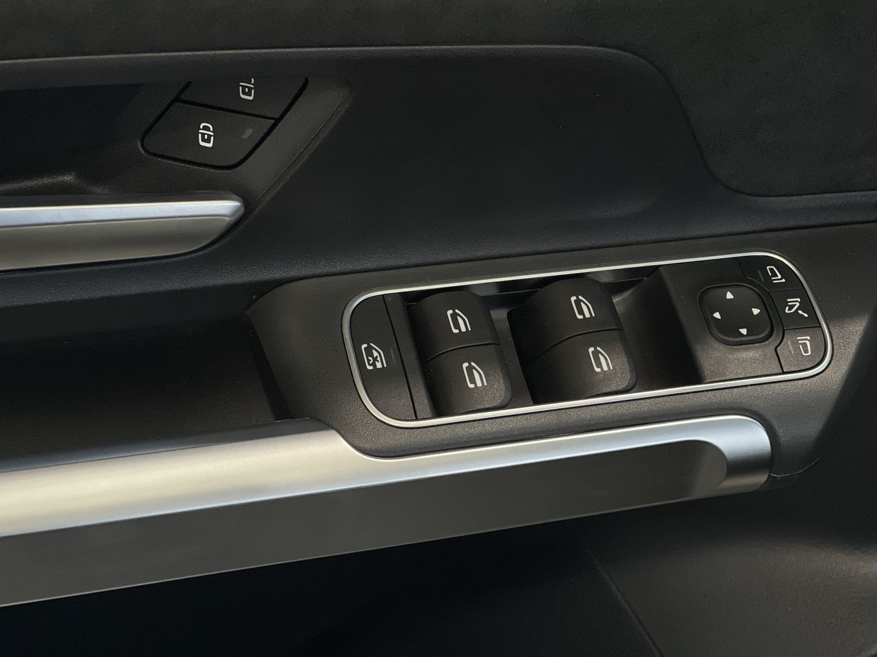 2022 Mercedes-Benz GLB250