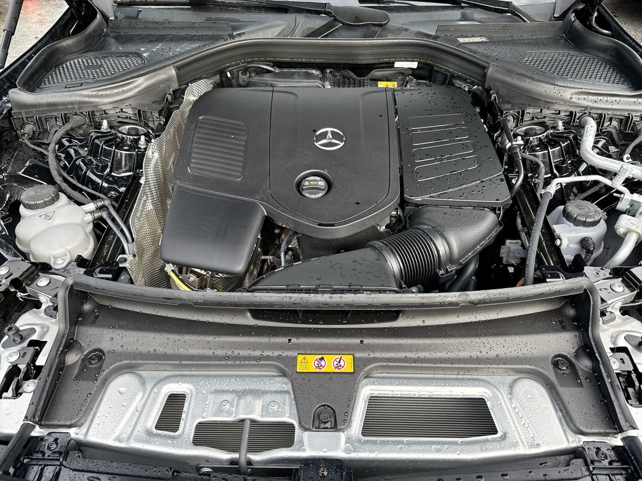 Mercedes-Benz GLC  2026 à Dollard-des-Ormeaux, Québec