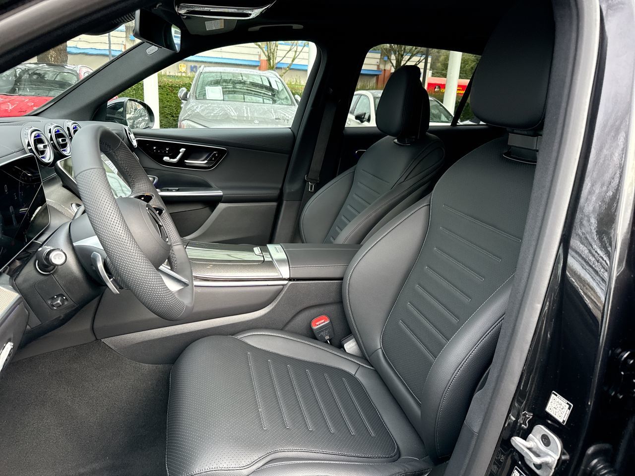 Mercedes-Benz GLC  2026 à Dollard-des-Ormeaux, Québec