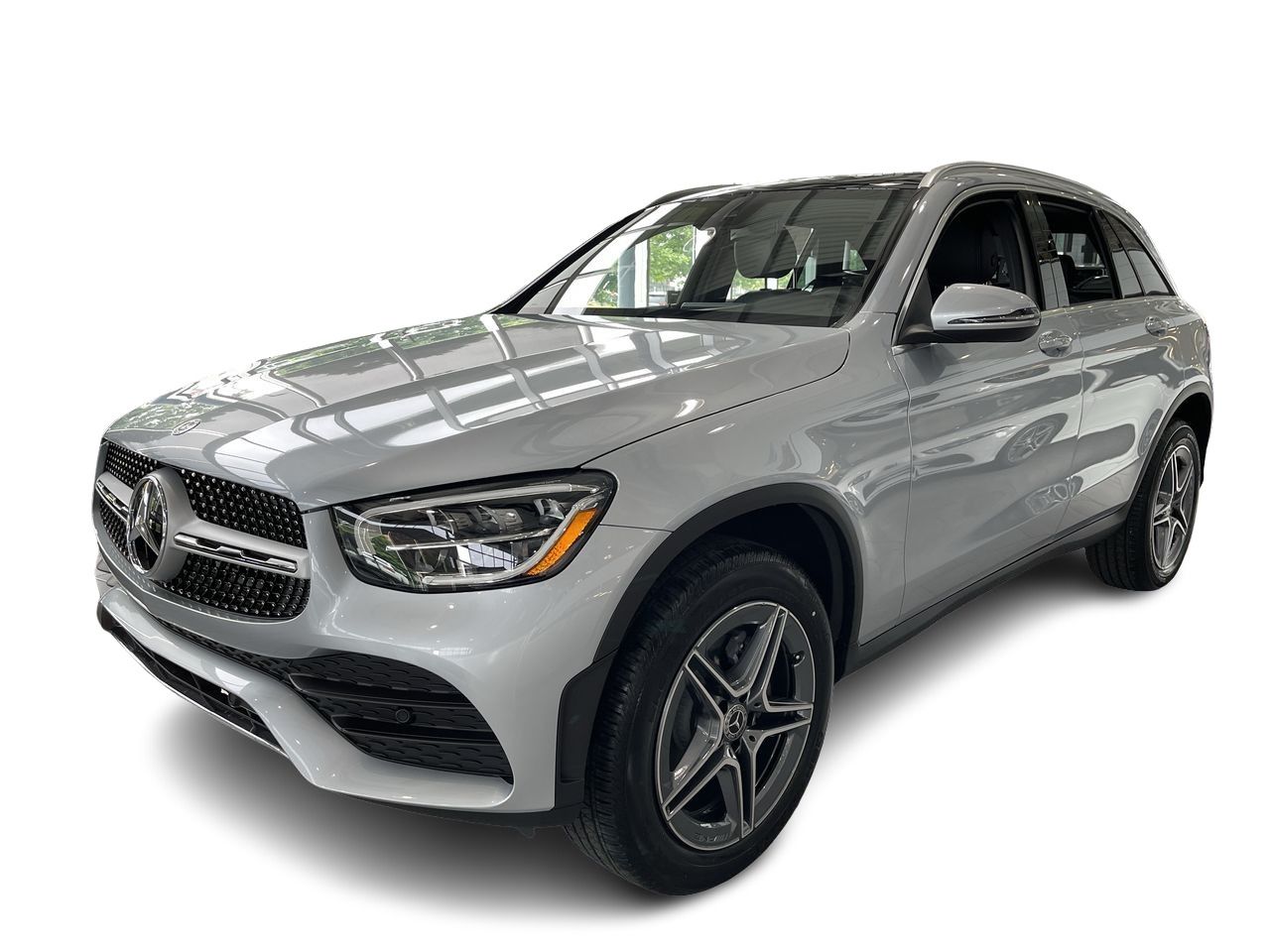 2022 Mercedes-Benz GLC300 in Dollard-des-Ormeaux, Quebec