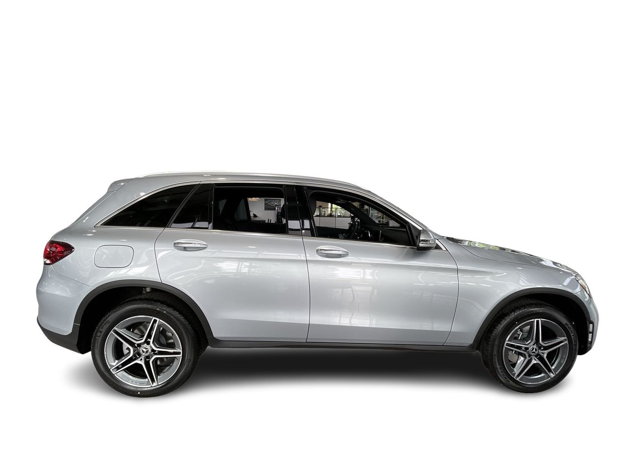 2022 Mercedes-Benz GLC300 in Dollard-des-Ormeaux, Quebec