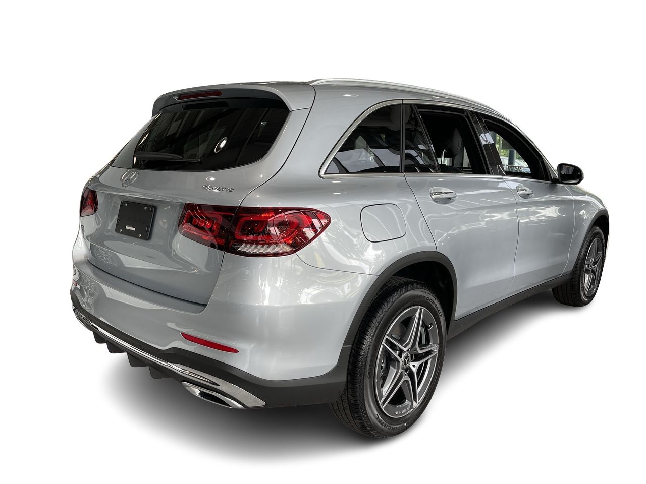 2022 Mercedes-Benz GLC300 in Dollard-des-Ormeaux, Quebec