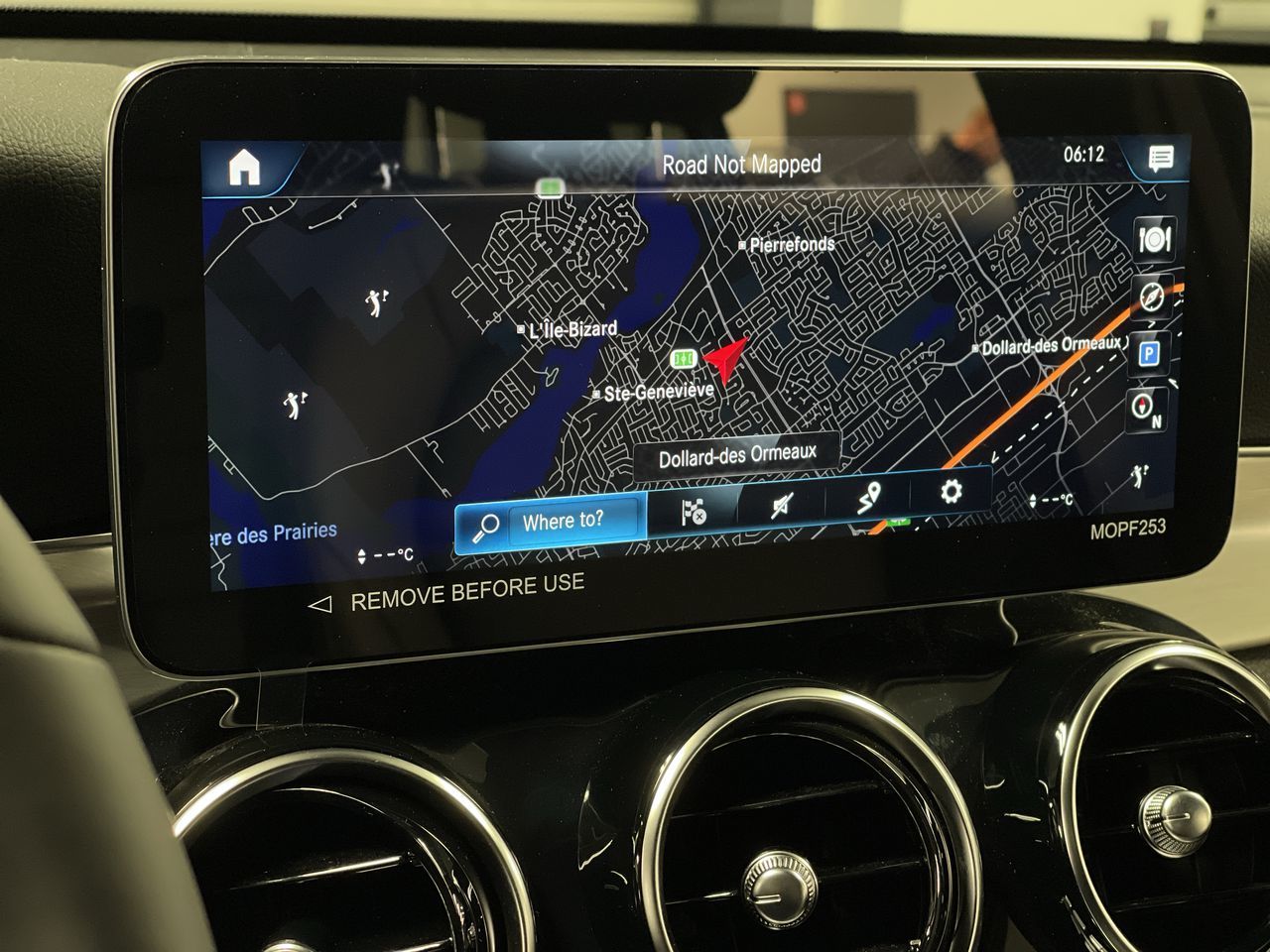 Mercedes-Benz GLC300  2022 à Dollard-des-Ormeaux, Québec