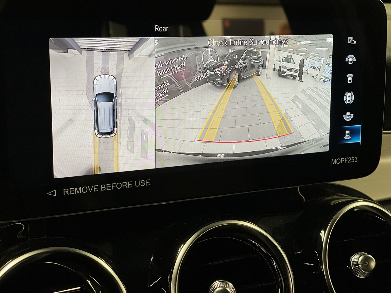 Mercedes-Benz GLC300  2022 à Dollard-des-Ormeaux, Québec