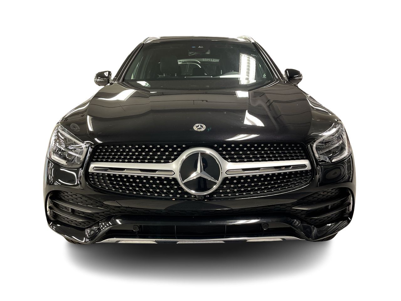 Mercedes-Benz GLC300  2022 à Dollard-des-Ormeaux, Québec
