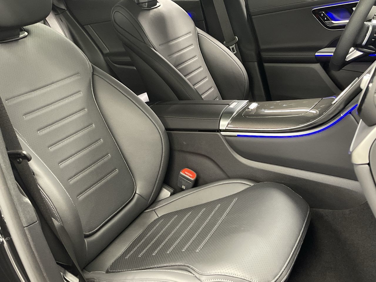 2023 Mercedes-Benz GLC300