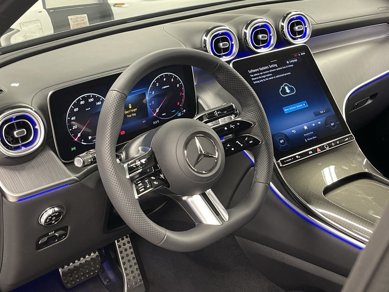 2023 Mercedes-Benz GLC300