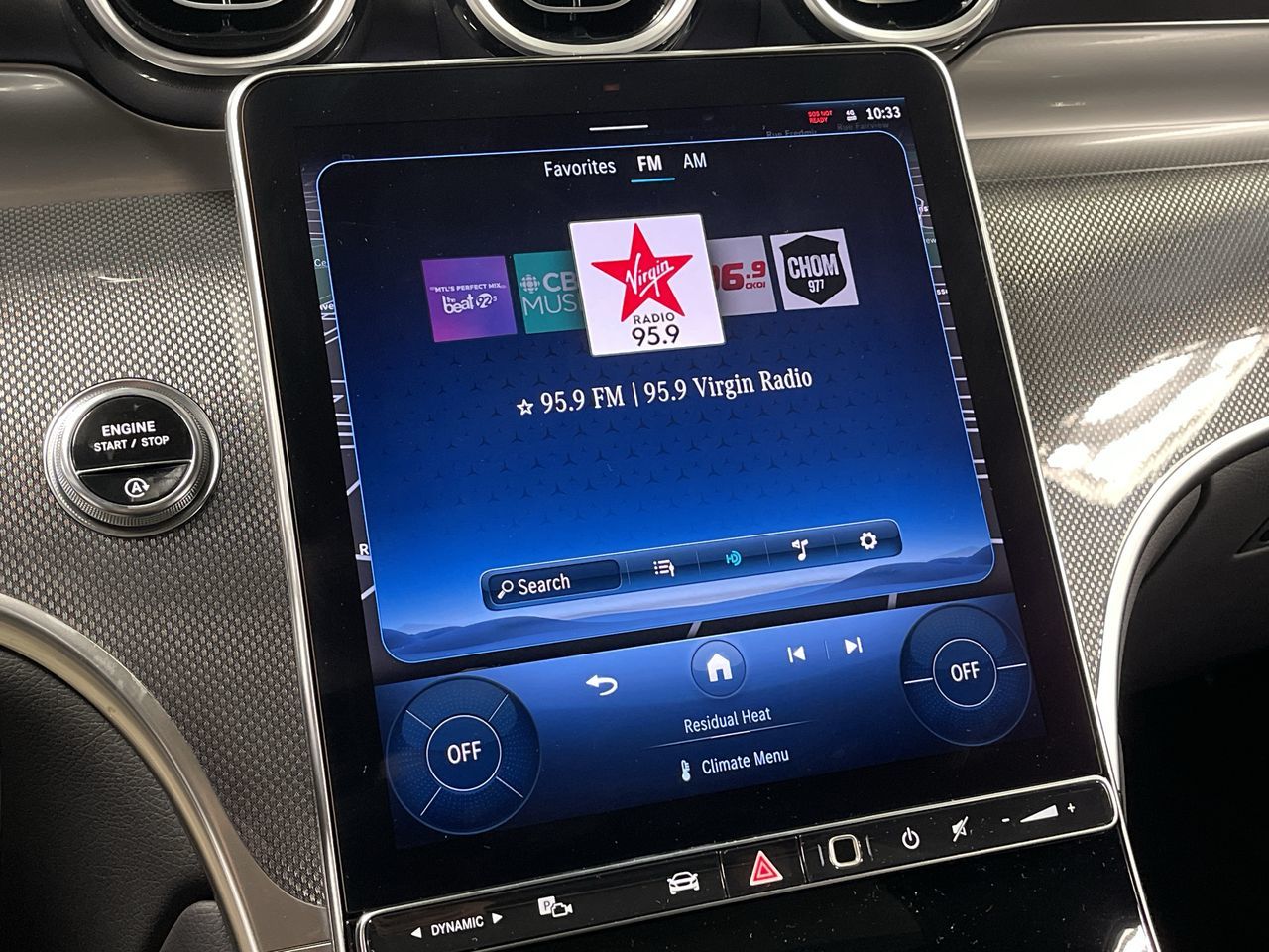 Mercedes-Benz GLC300  2023