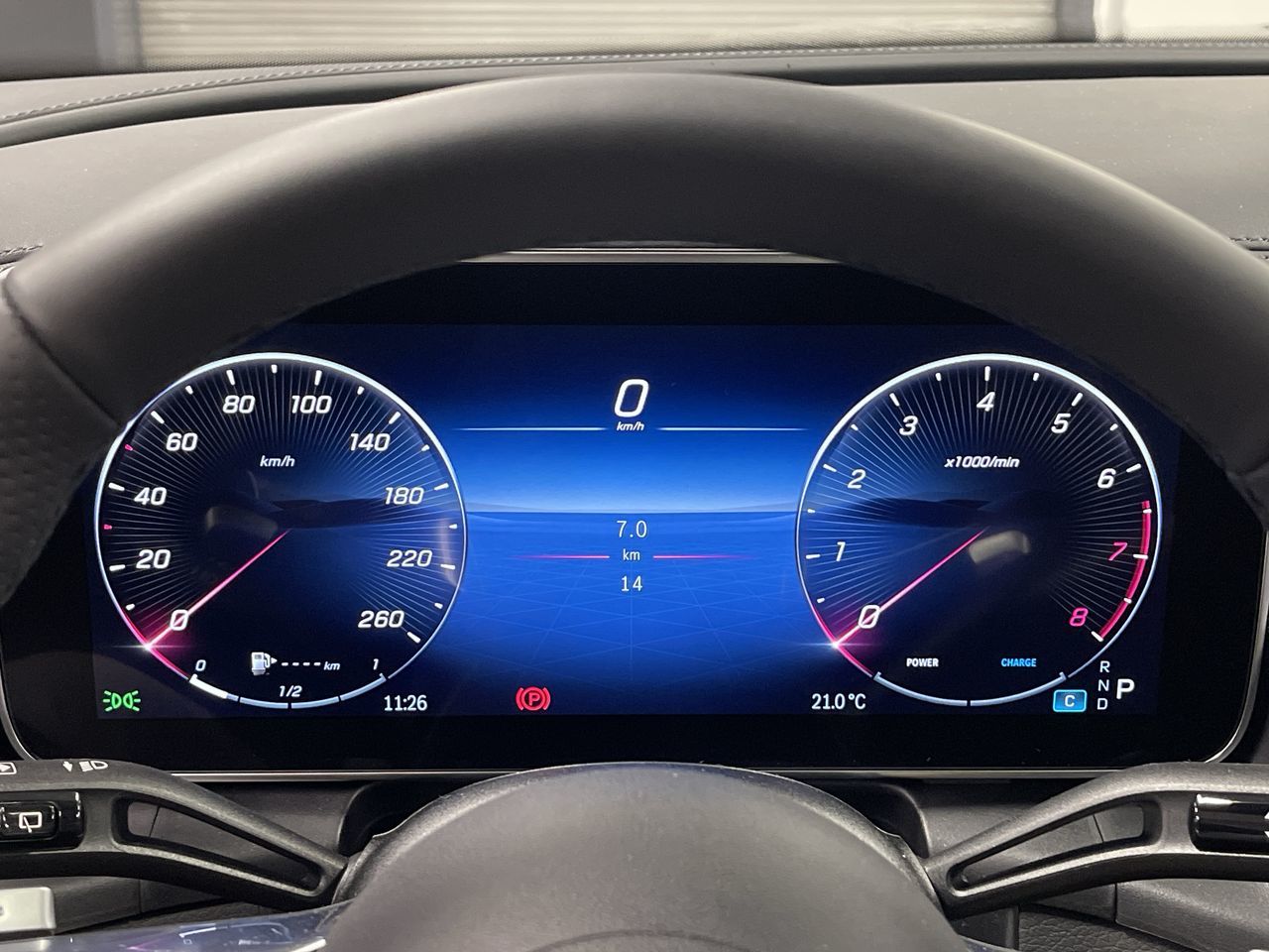 2023 Mercedes-Benz GLC300 in Dollard-des-Ormeaux, Quebec