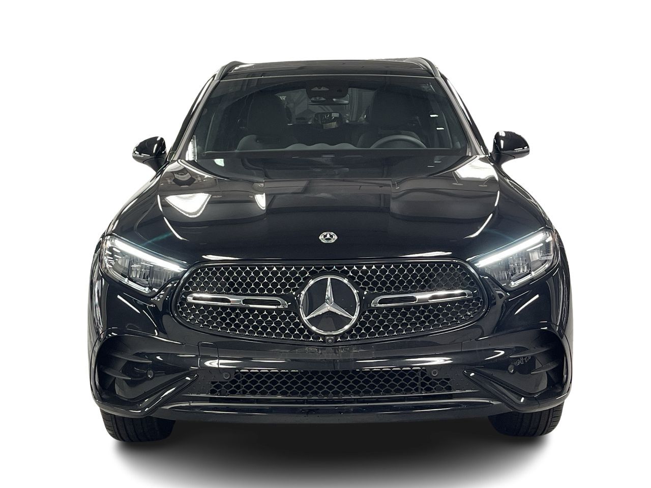 2023 Mercedes-Benz GLC300 in Dollard-des-Ormeaux, Quebec