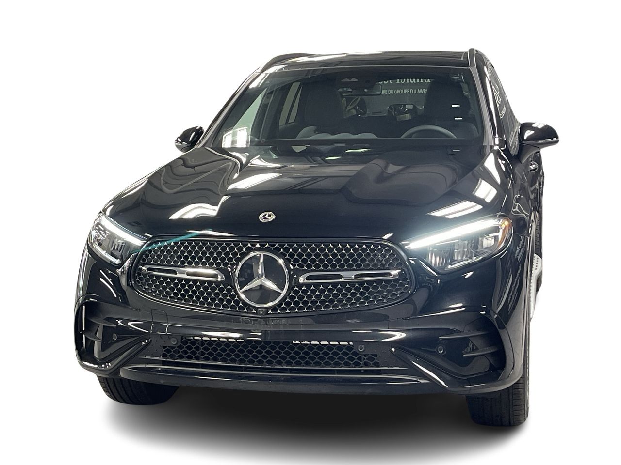 2023 Mercedes-Benz GLC300 in Dollard-des-Ormeaux, Quebec