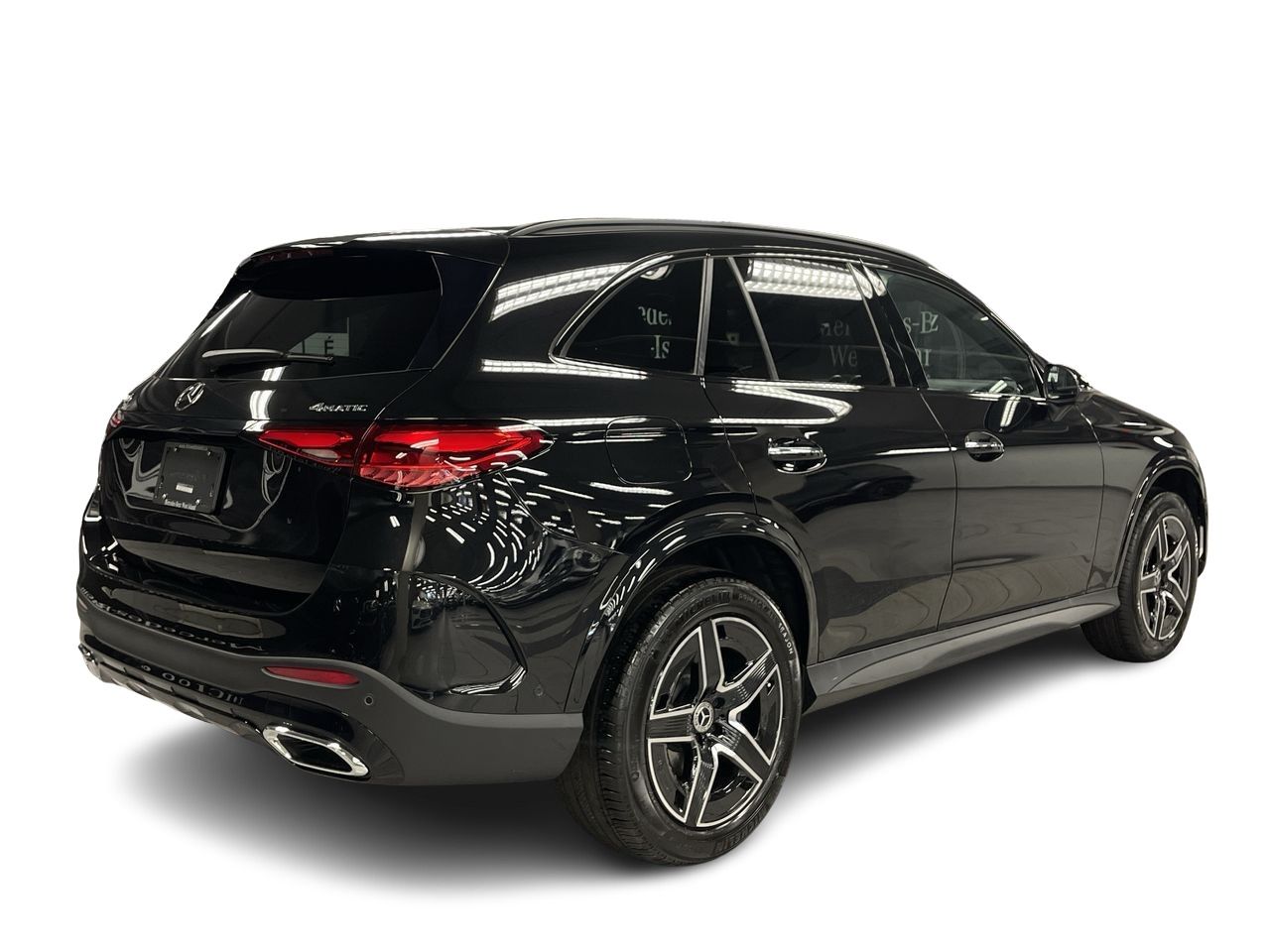 Mercedes-Benz GLC300  2023