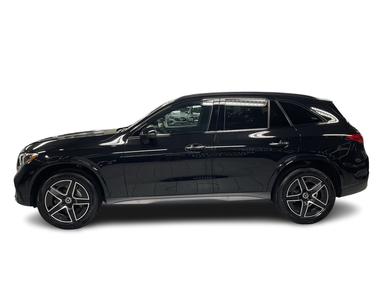 Mercedes-Benz GLC300  2023