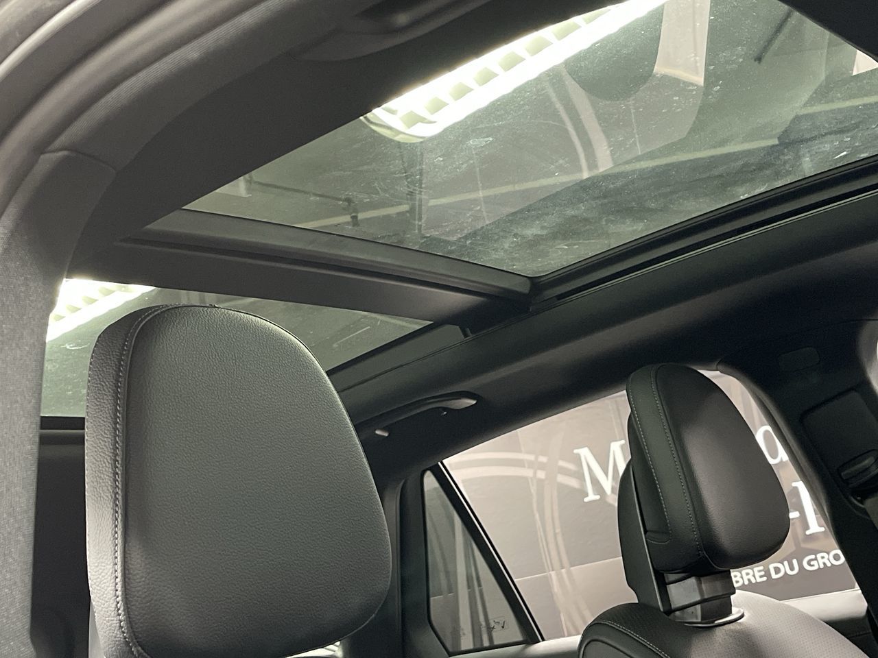 2023 Mercedes-Benz GLC300