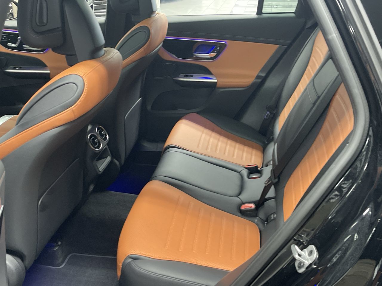 2023 Mercedes-Benz GLC300