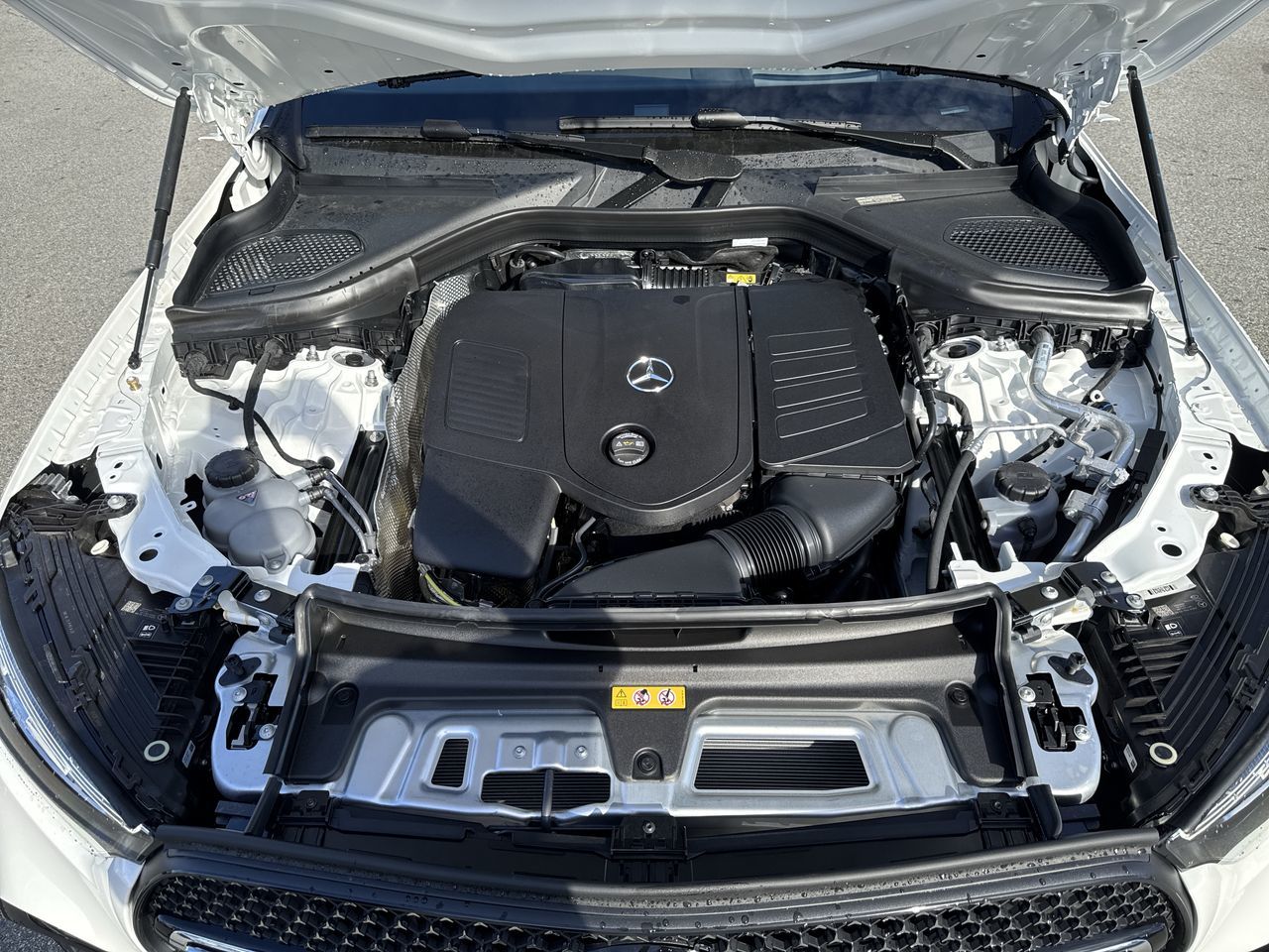 Mercedes-Benz GLC  2025 à Dollard-des-Ormeaux, Québec