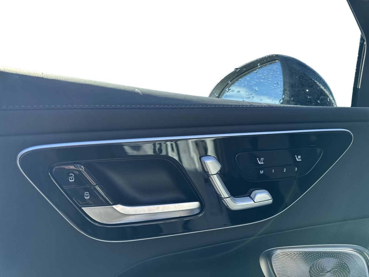Mercedes-Benz GLC  2025 à Dollard-des-Ormeaux, Québec