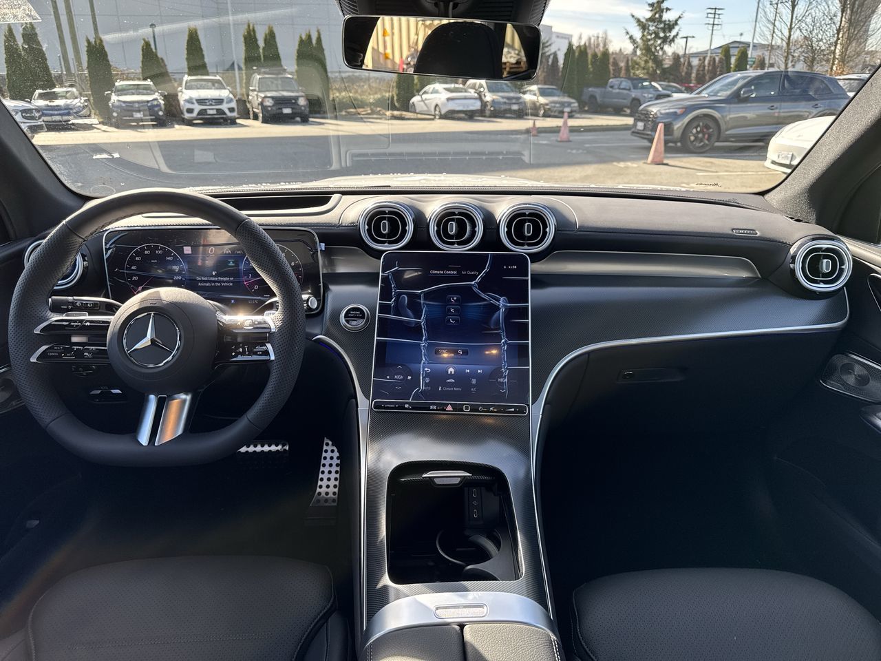 Mercedes-Benz GLC  2025 à Dollard-des-Ormeaux, Québec