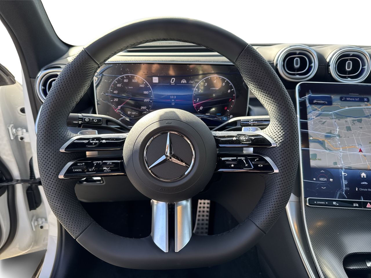 Mercedes-Benz GLC  2025 à Dollard-des-Ormeaux, Québec