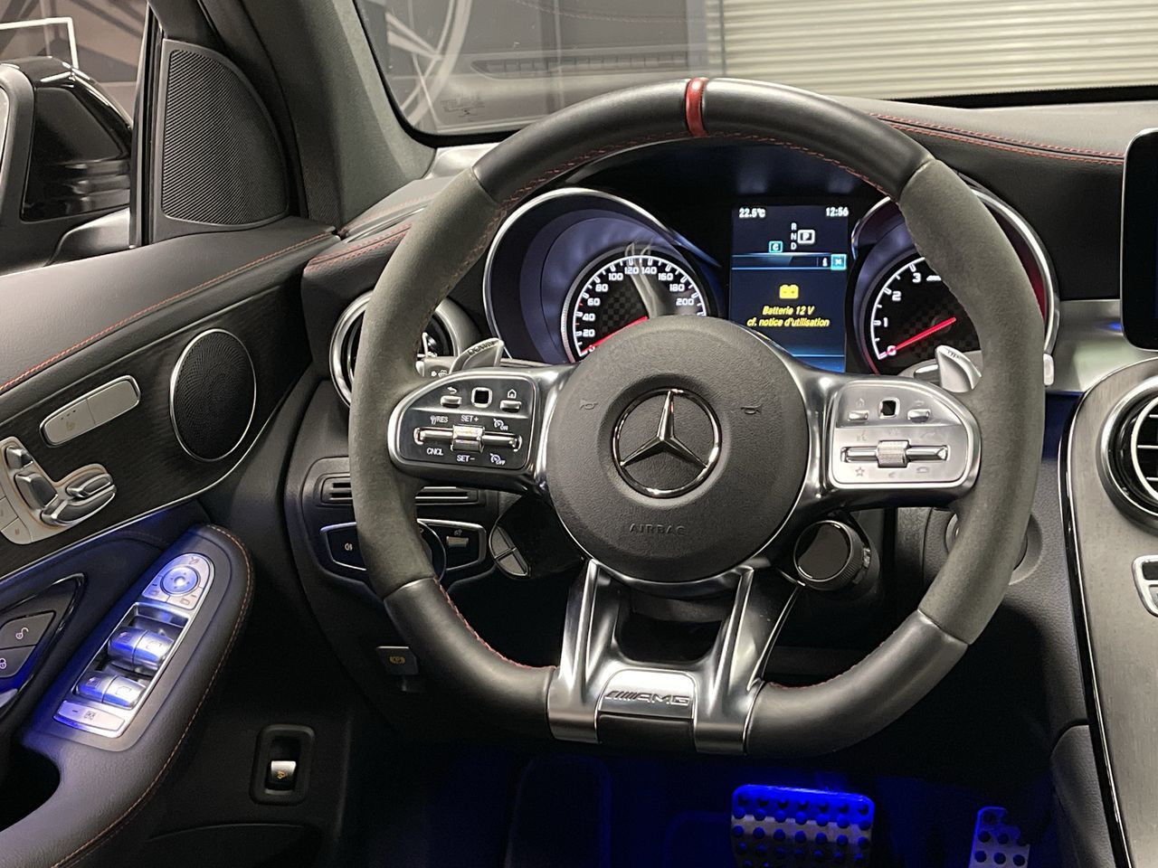 Mercedes-Benz GLC43 AMG  2022 à Dollard-des-Ormeaux, Québec